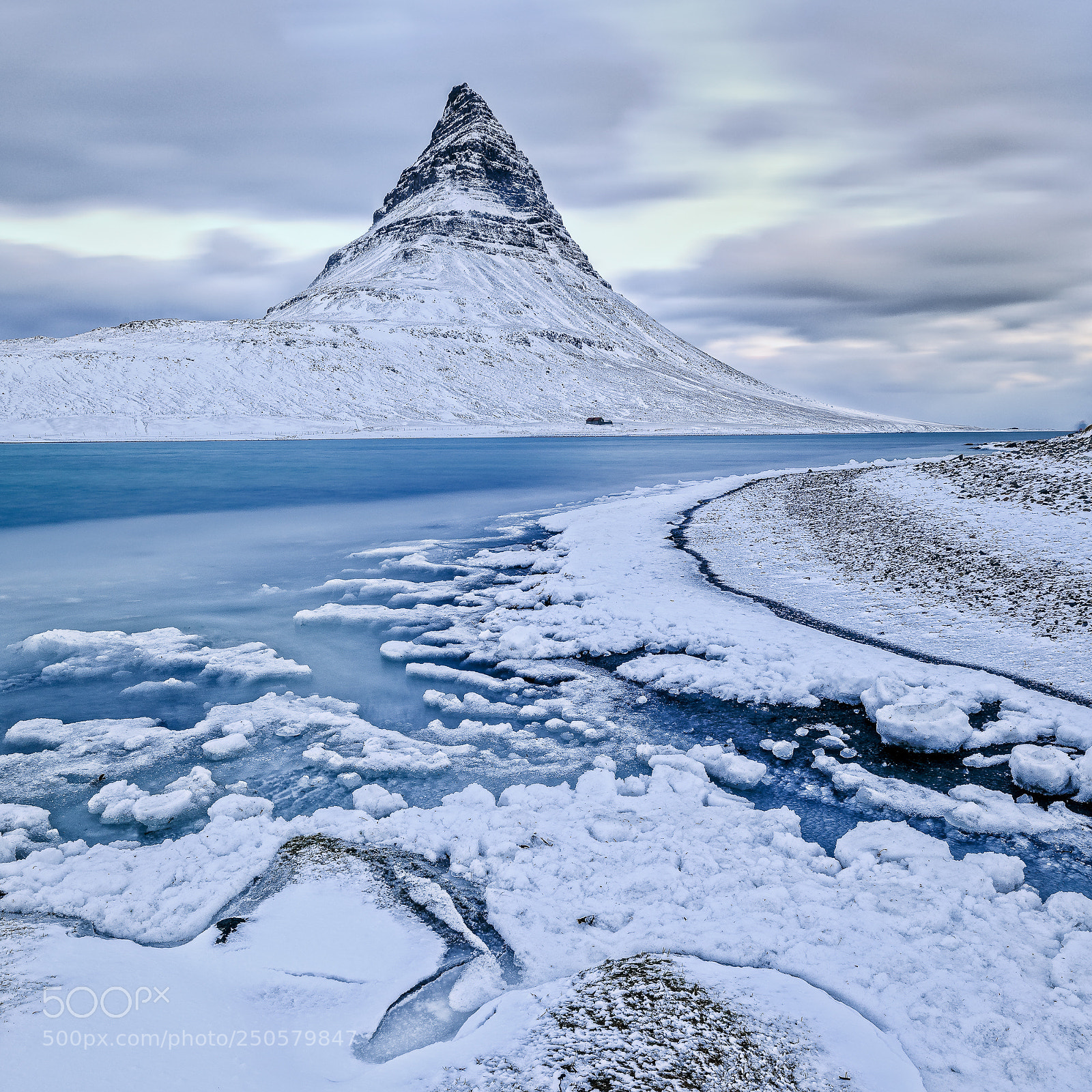 Canon EOS 5D Mark IV sample photo. Iceland, mount kirkjufell - 5571 photography
