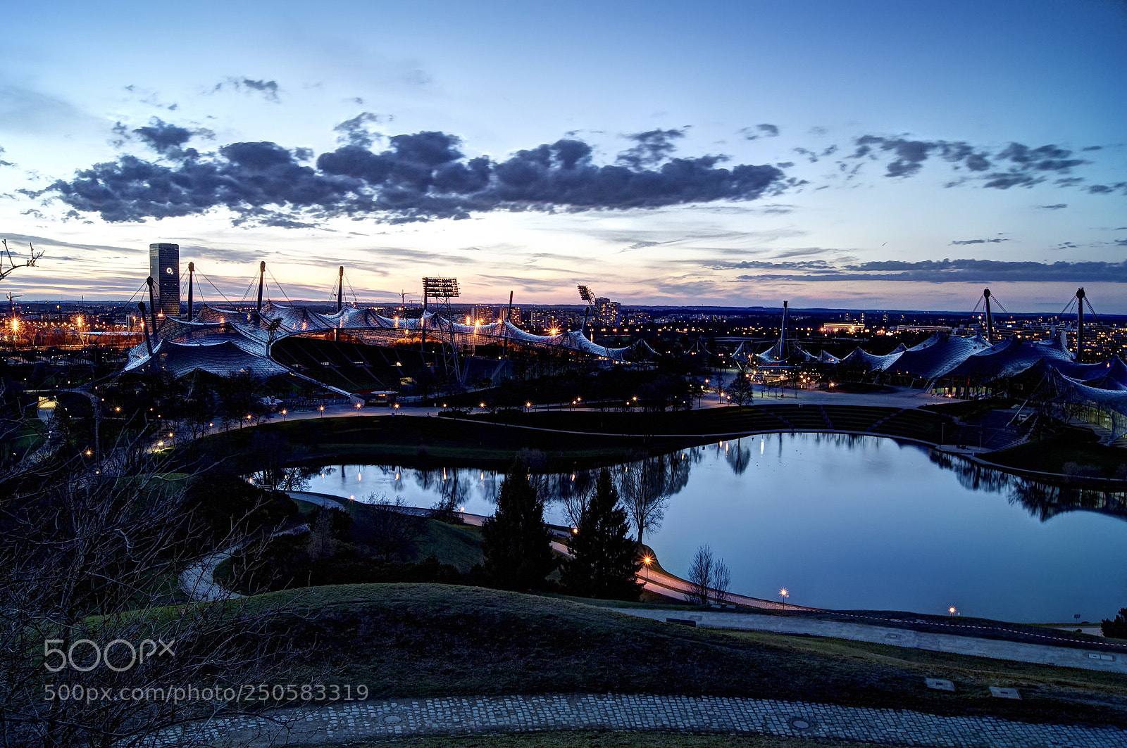 Sony SLT-A35 sample photo. Blue hour olympic park photography