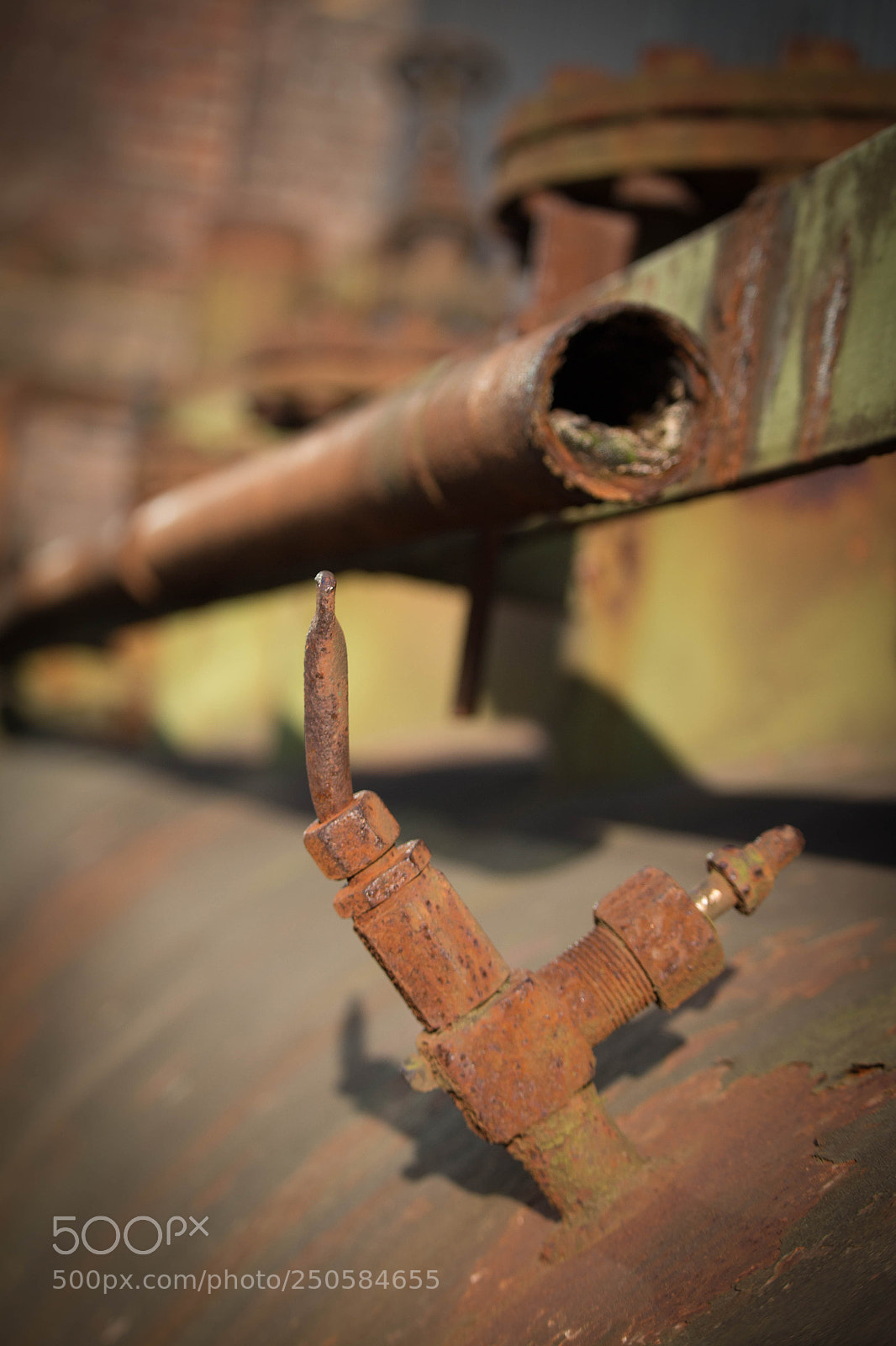 Canon EOS 700D (EOS Rebel T5i / EOS Kiss X7i) sample photo. Pipes photography