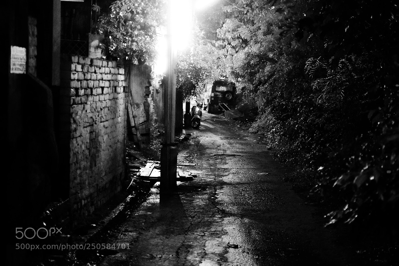 Nikon D3300 sample photo. Alley photography