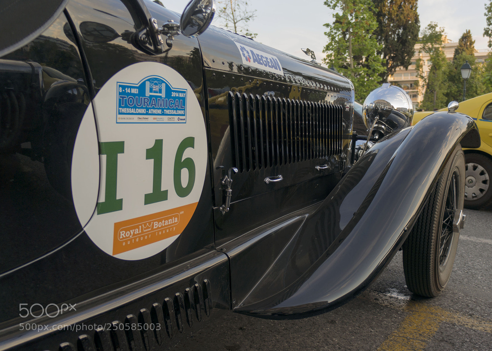 Sony Alpha NEX-5R sample photo. Bentley photography