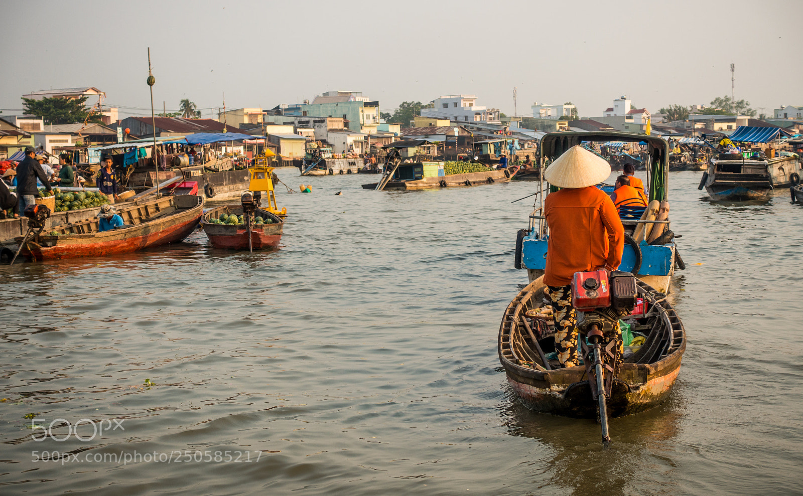 Sony Cyber-shot DSC-RX100 III sample photo. Floating market photography