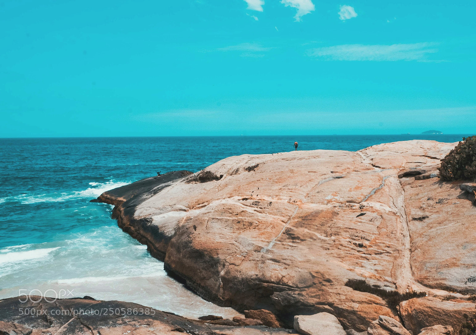 Sony Alpha a3000 sample photo. Paia do arpoador, rj photography