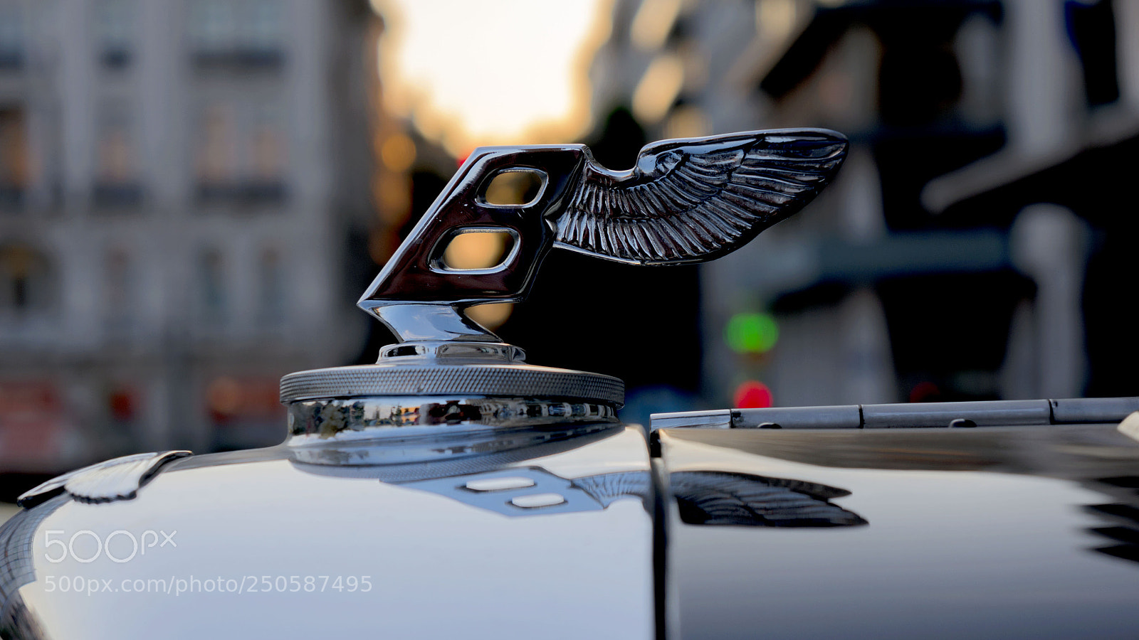 Sony Alpha NEX-5R sample photo. Bentley reflection photography