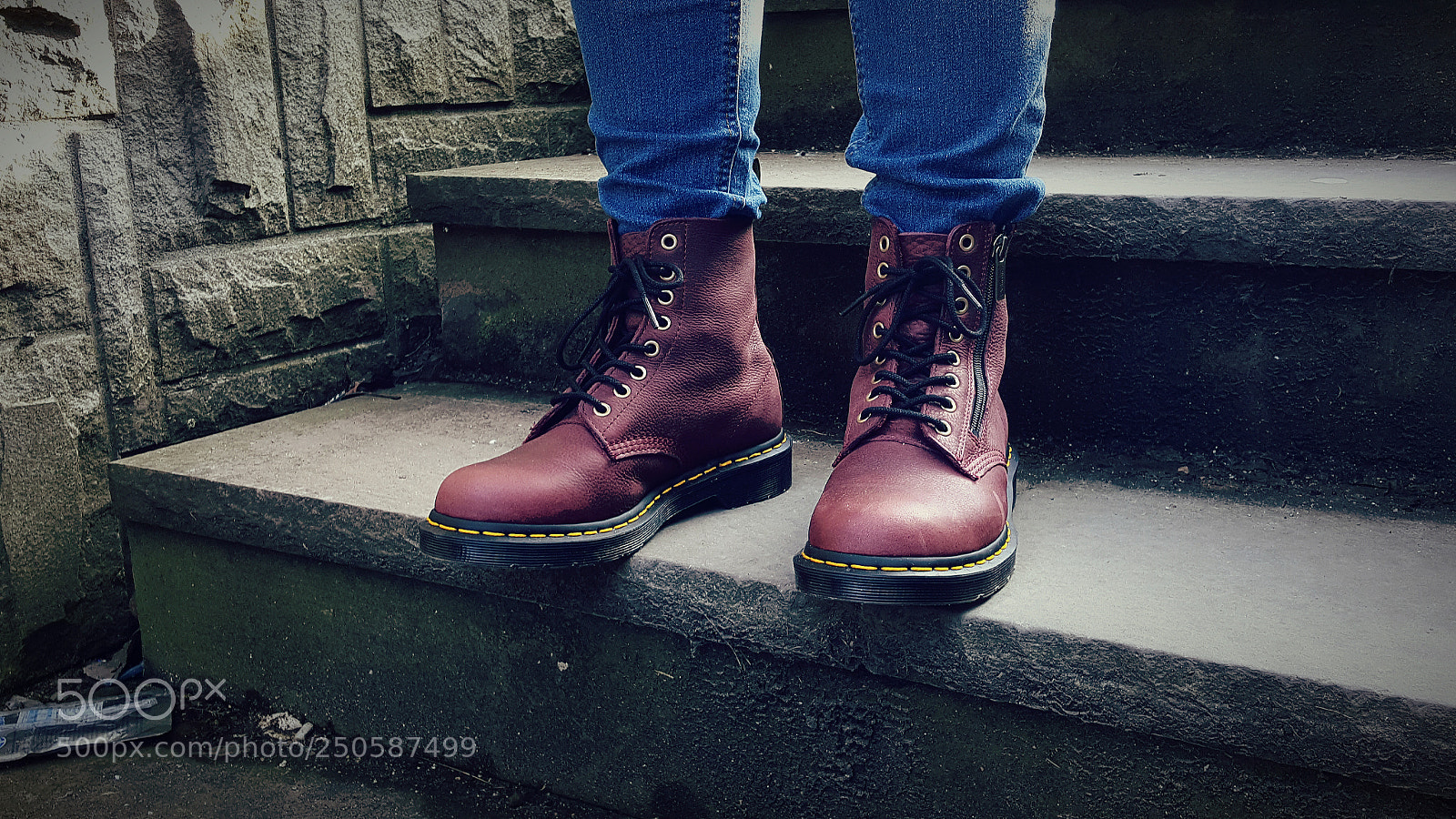 Samsung GALAXY S6 edge sample photo. Stairs & shoes photography