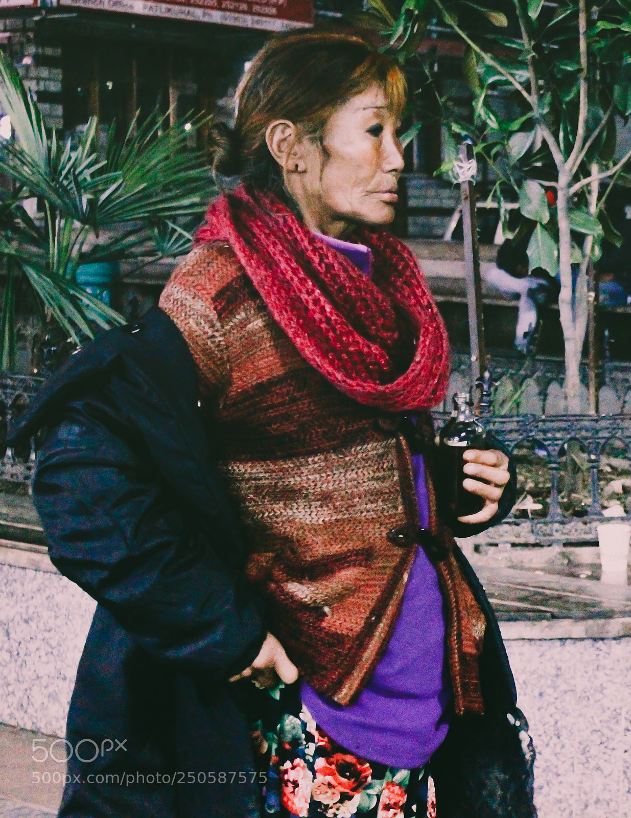 Canon EOS 600D (Rebel EOS T3i / EOS Kiss X5) sample photo. Woman photography