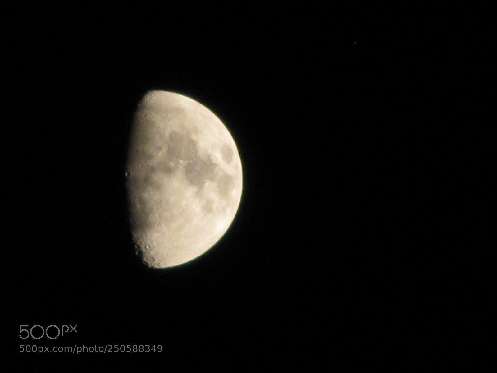 Canon PowerShot SX200 IS sample photo. Img photography