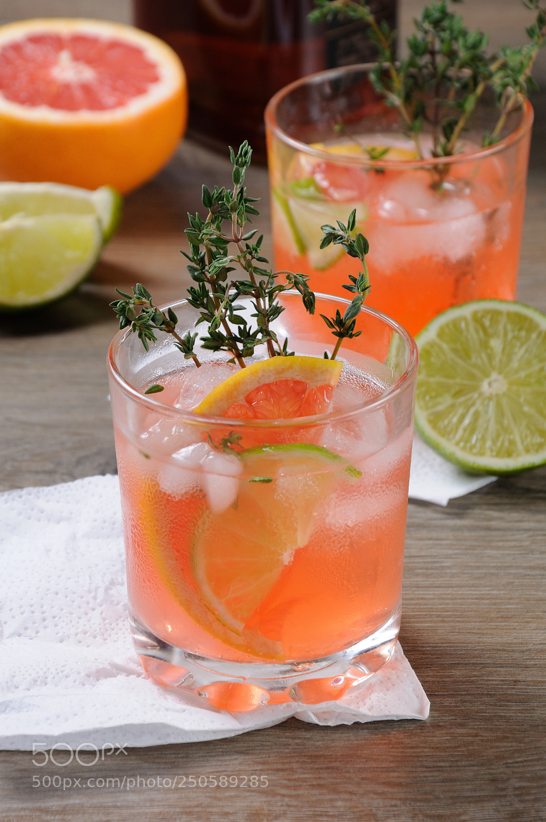 Nikon D90 sample photo. This grapefruit and thyme photography