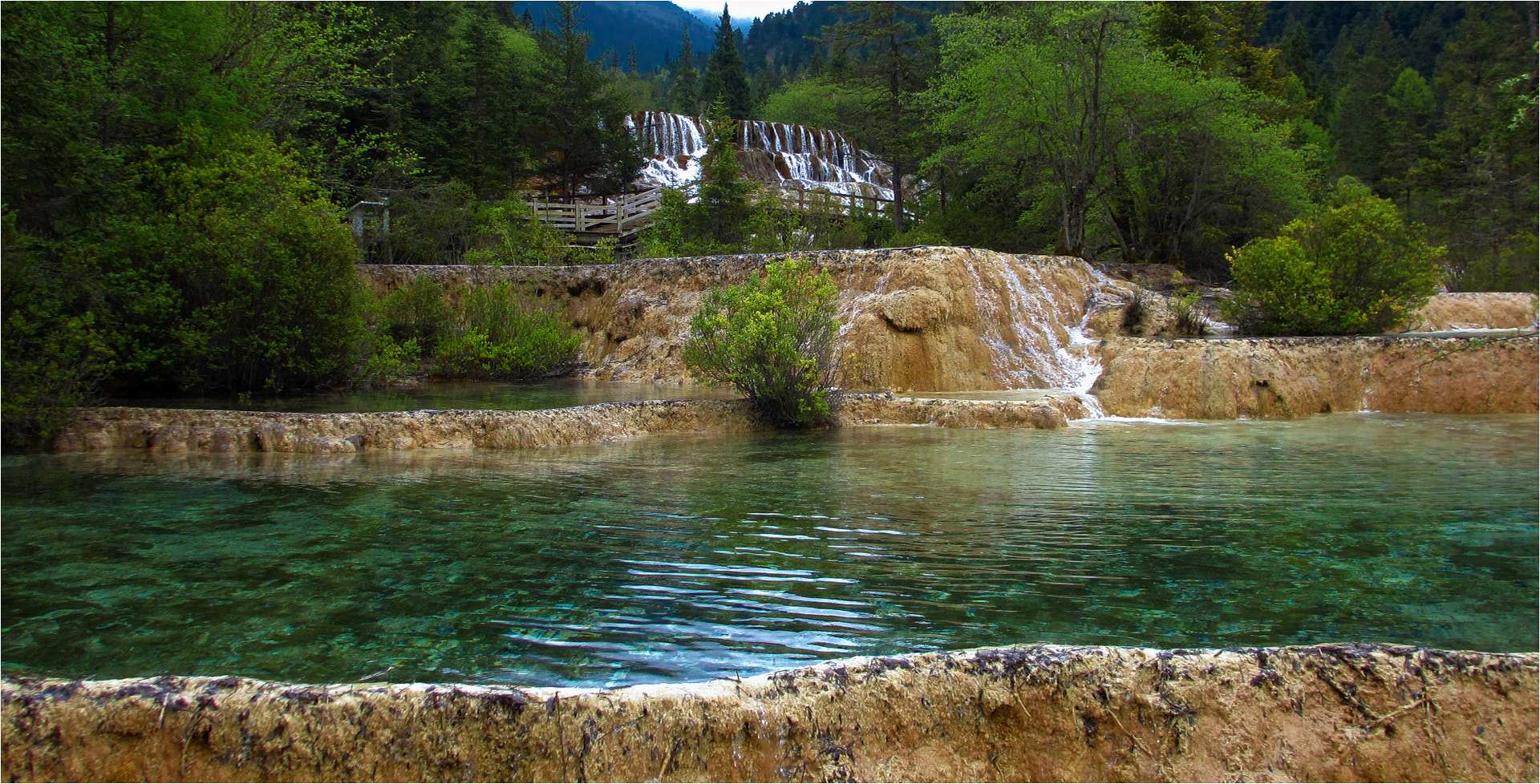 Canon PowerShot ELPH 310 HS (IXUS 230 HS / IXY 600F) sample photo. Waterfalls, china. photography