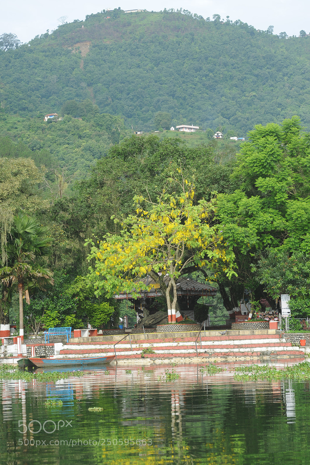 Nikon D700 sample photo. Temple in the middle photography