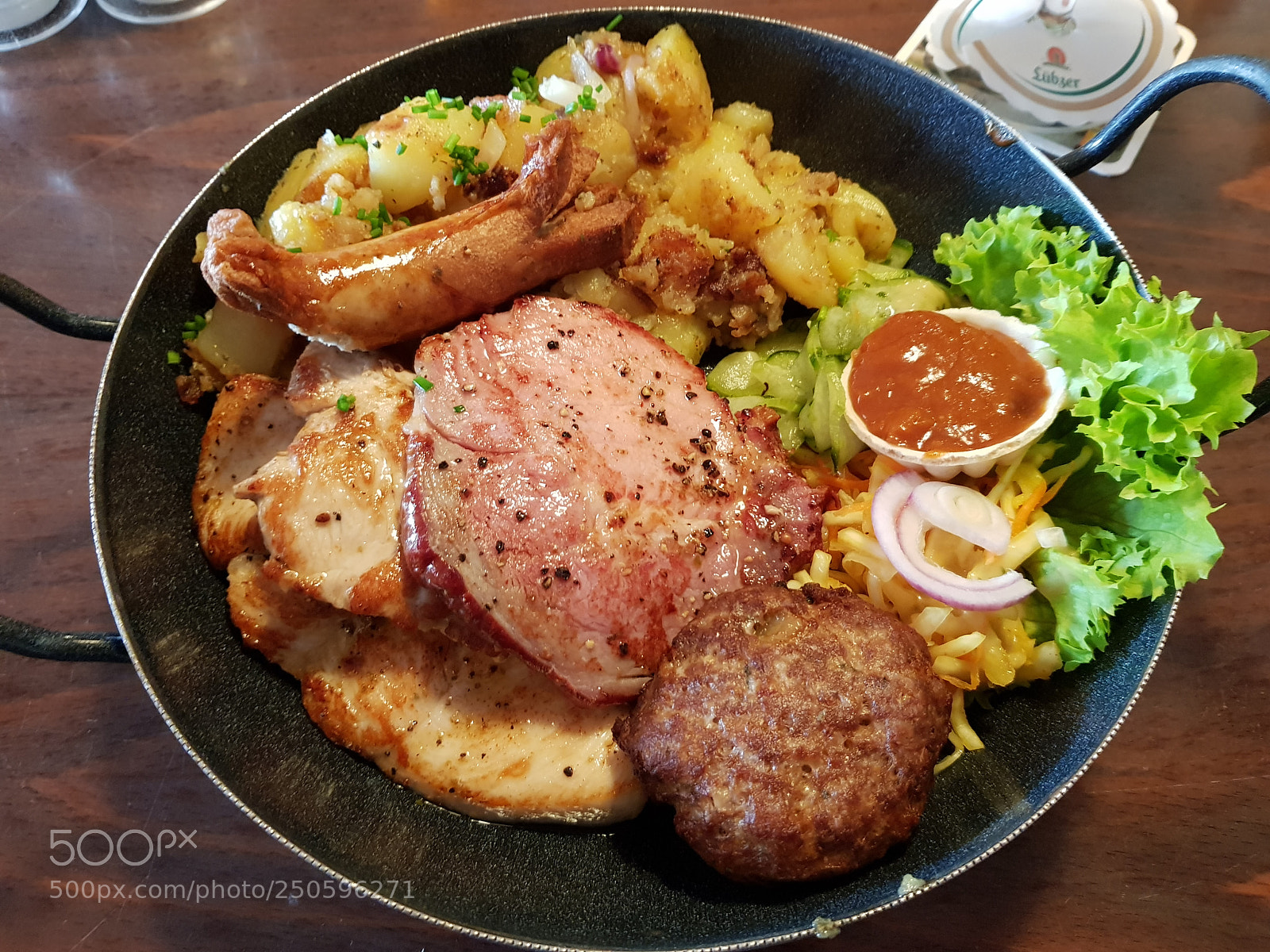 Samsung Galaxy S8 sample photo. Restaurant "rasender roland" photography