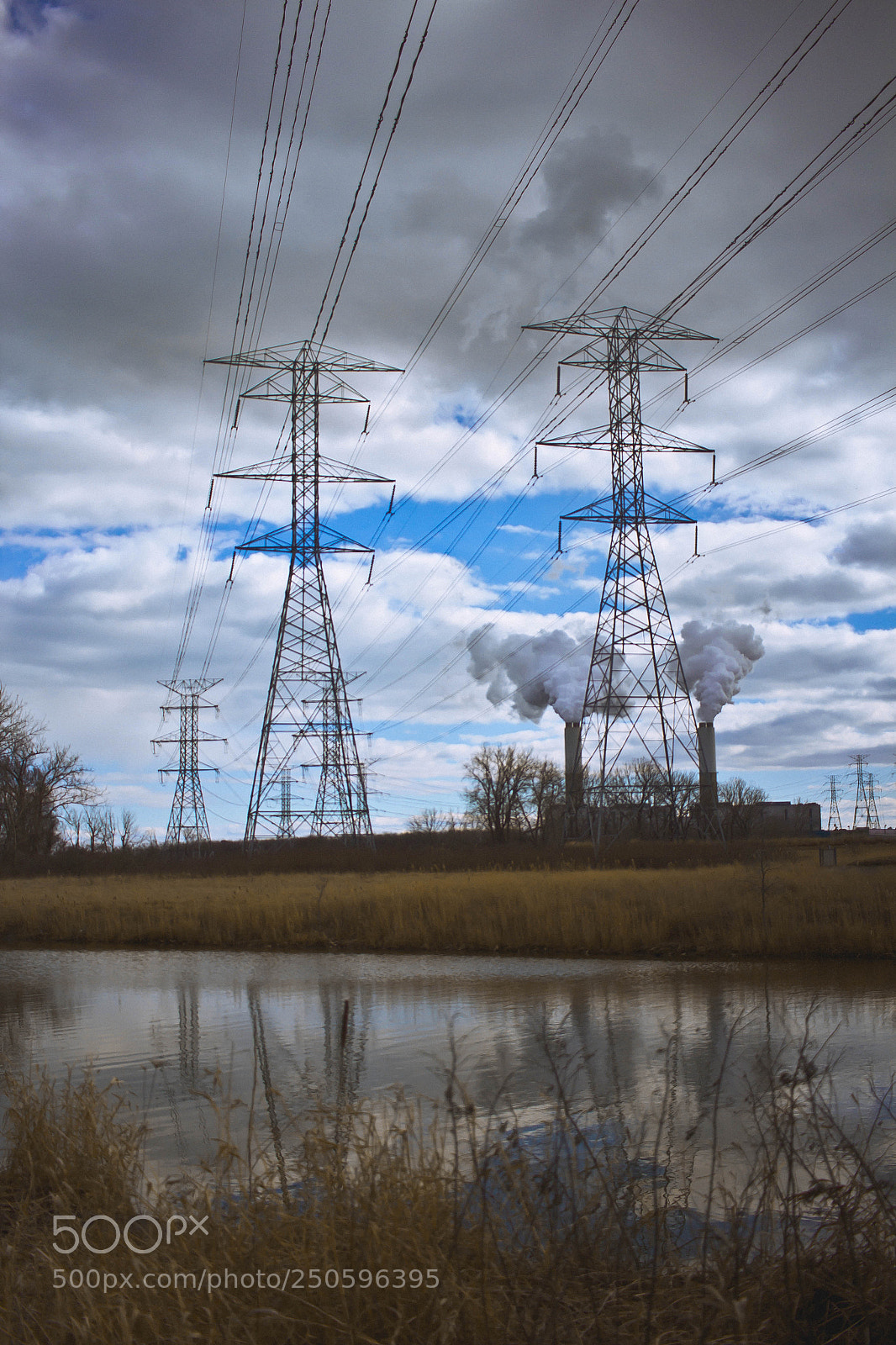 Canon EOS 600D (Rebel EOS T3i / EOS Kiss X5) sample photo. Power lines photography