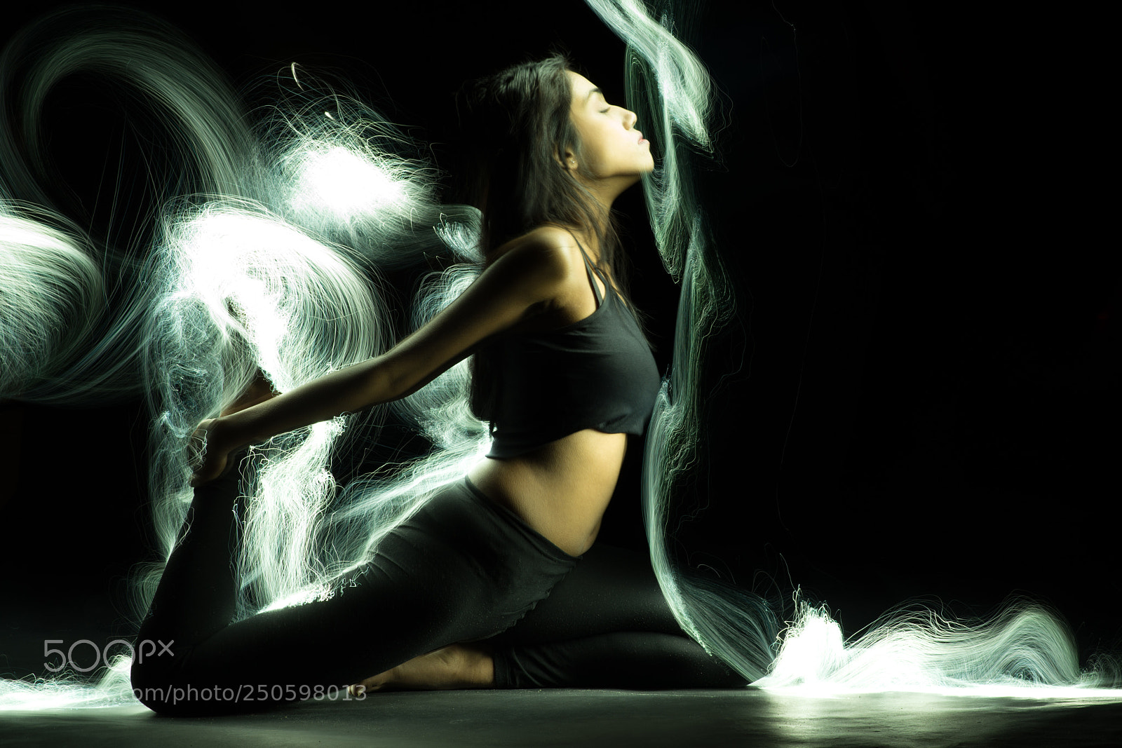 Nikon D800 sample photo. Light brush photography