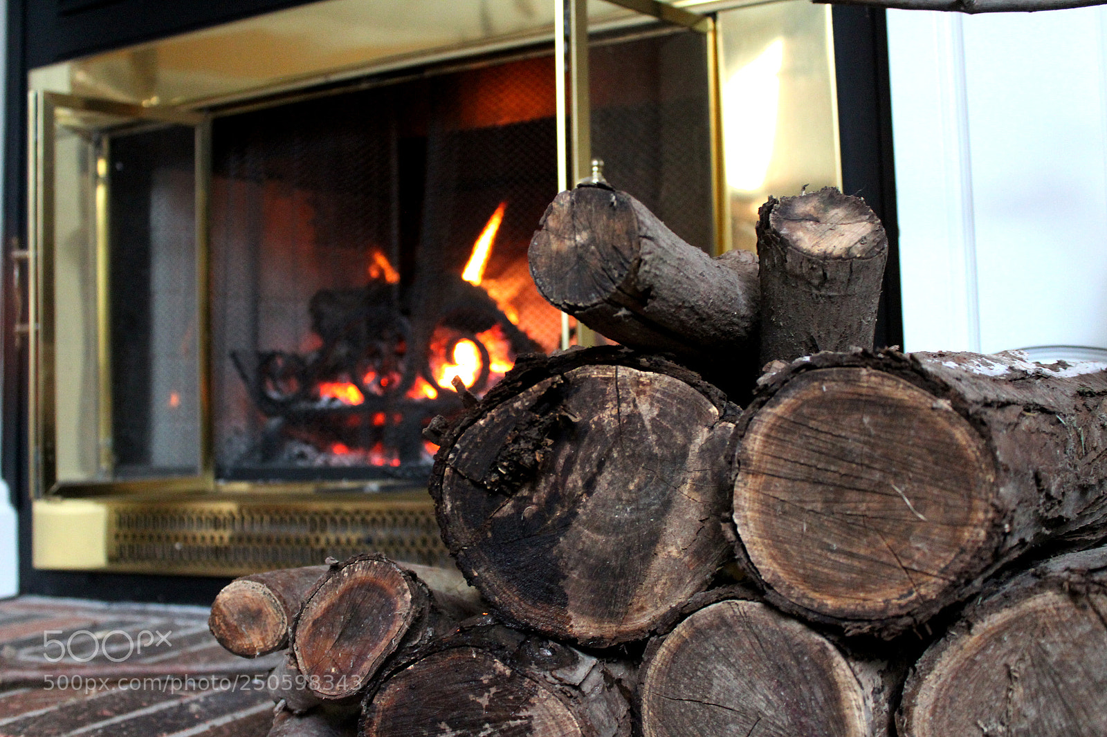 Canon EOS 1200D (EOS Rebel T5 / EOS Kiss X70 / EOS Hi) sample photo. Fireplace photography