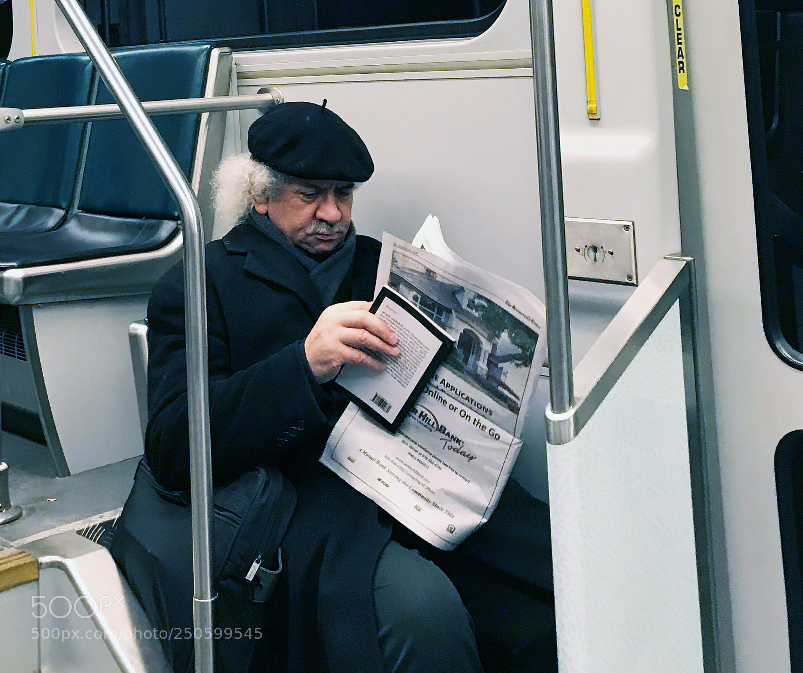 Apple iPhone 7 Plus sample photo. Albert eienstein reads the photography