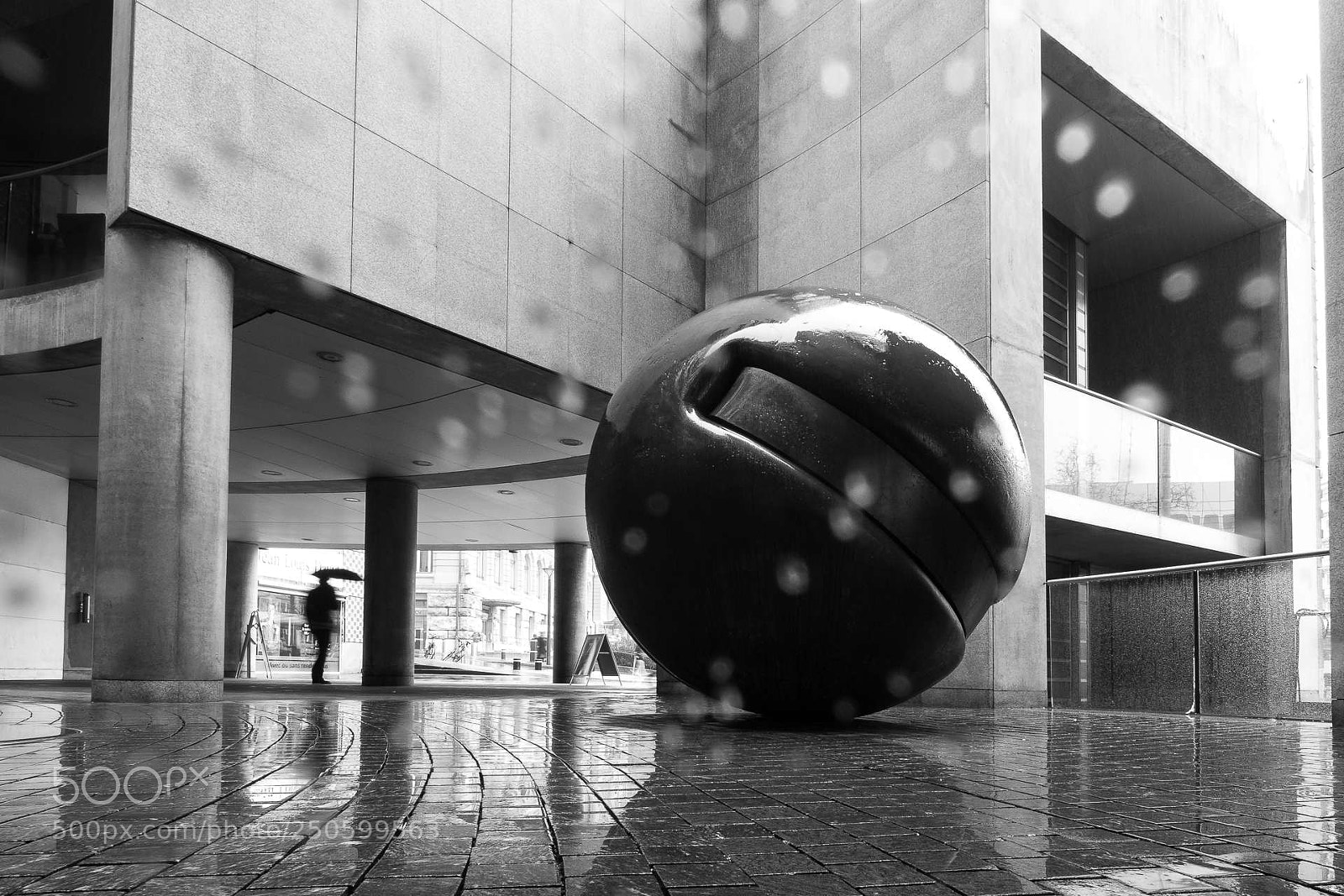 Olympus OM-D E-M1 sample photo. Rainy day photography