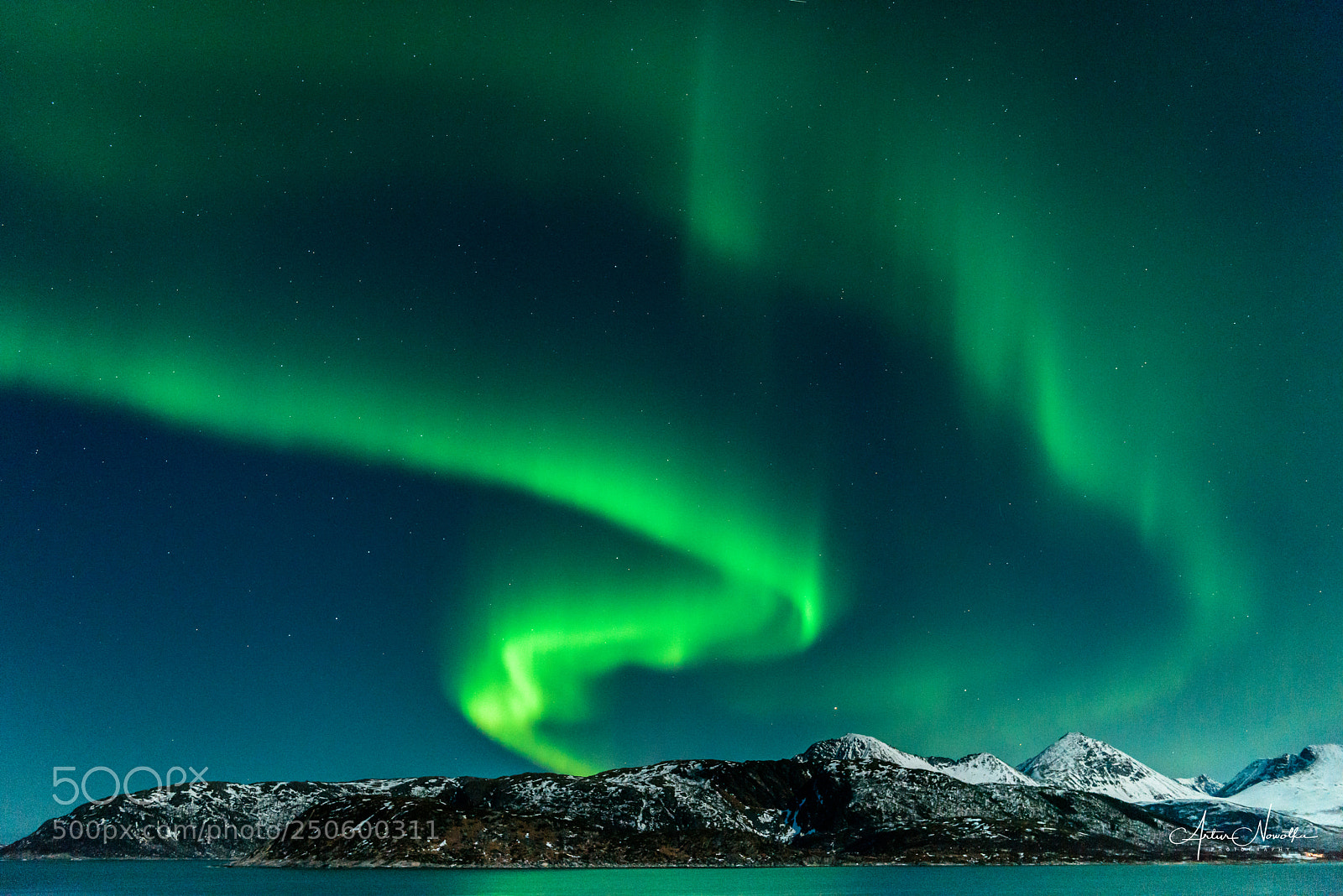 Nikon D810 sample photo. Aurora smog photography