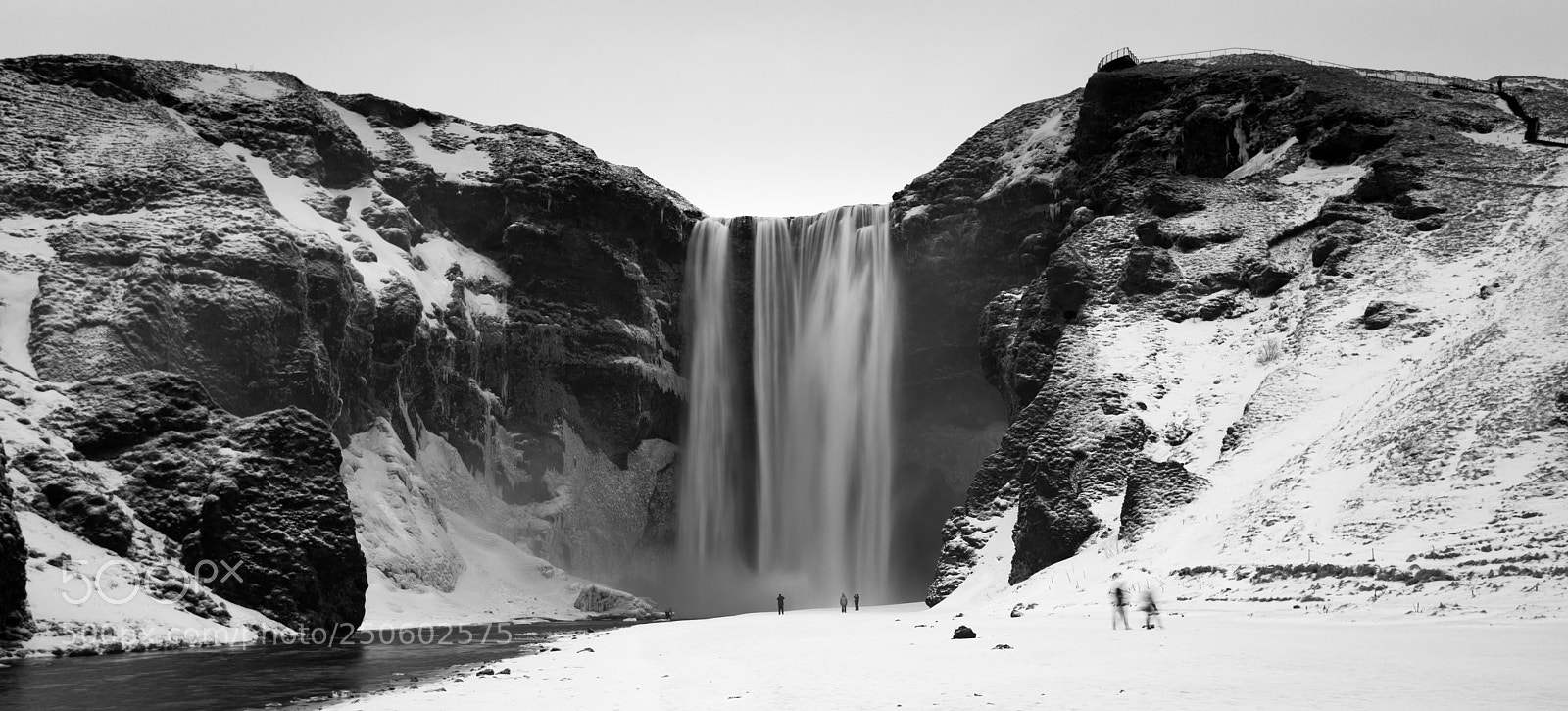 Nikon D800 sample photo. Skógafoss in winter photography