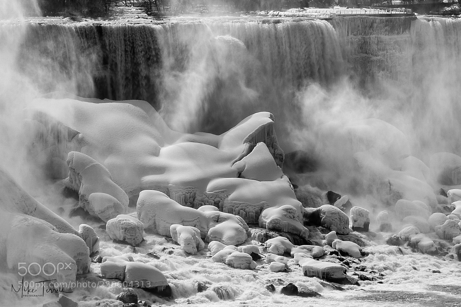 Nikon D850 sample photo. Niagara falls in winter photography