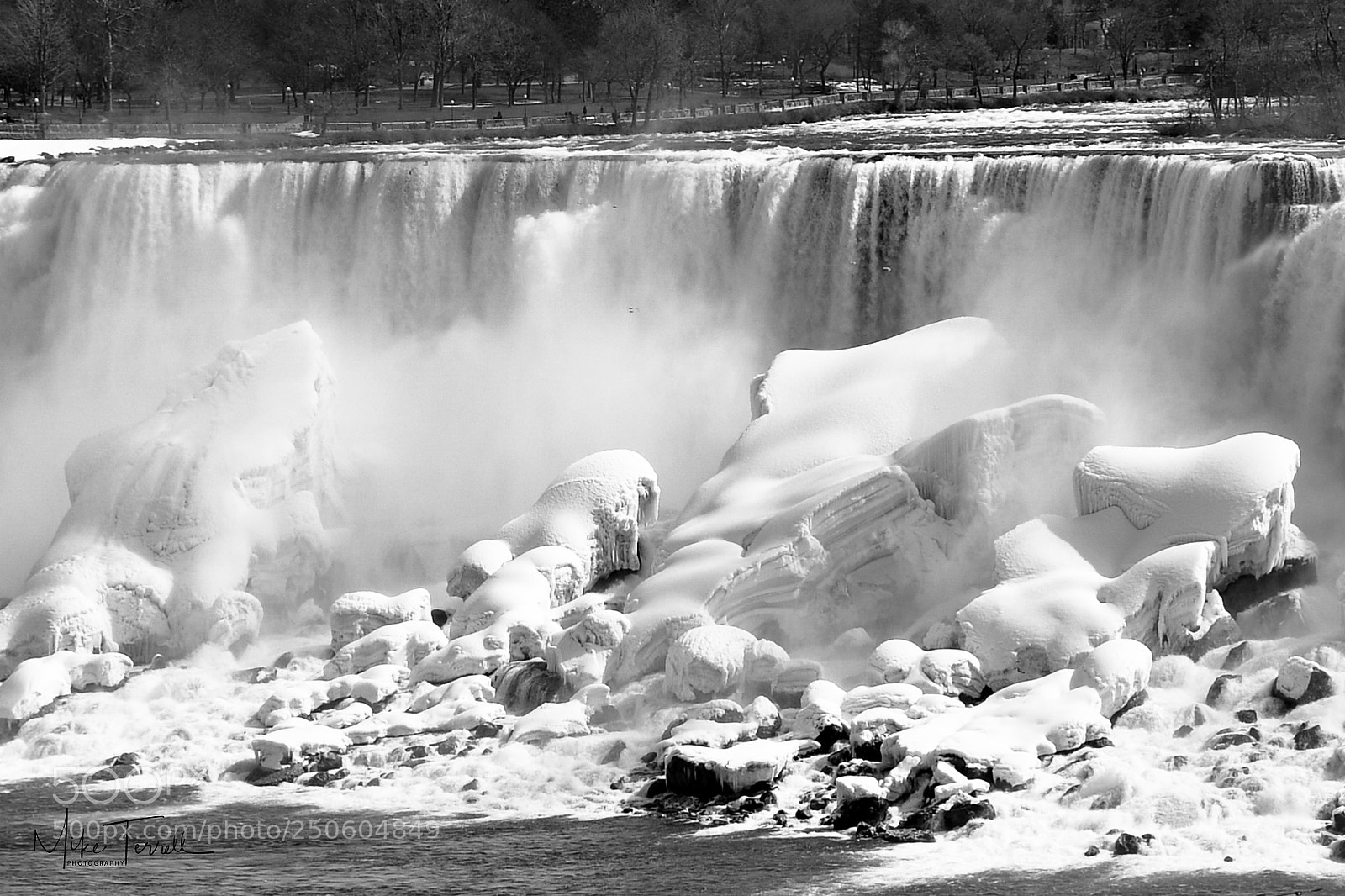 Nikon D850 sample photo. Niagara falls in winter photography