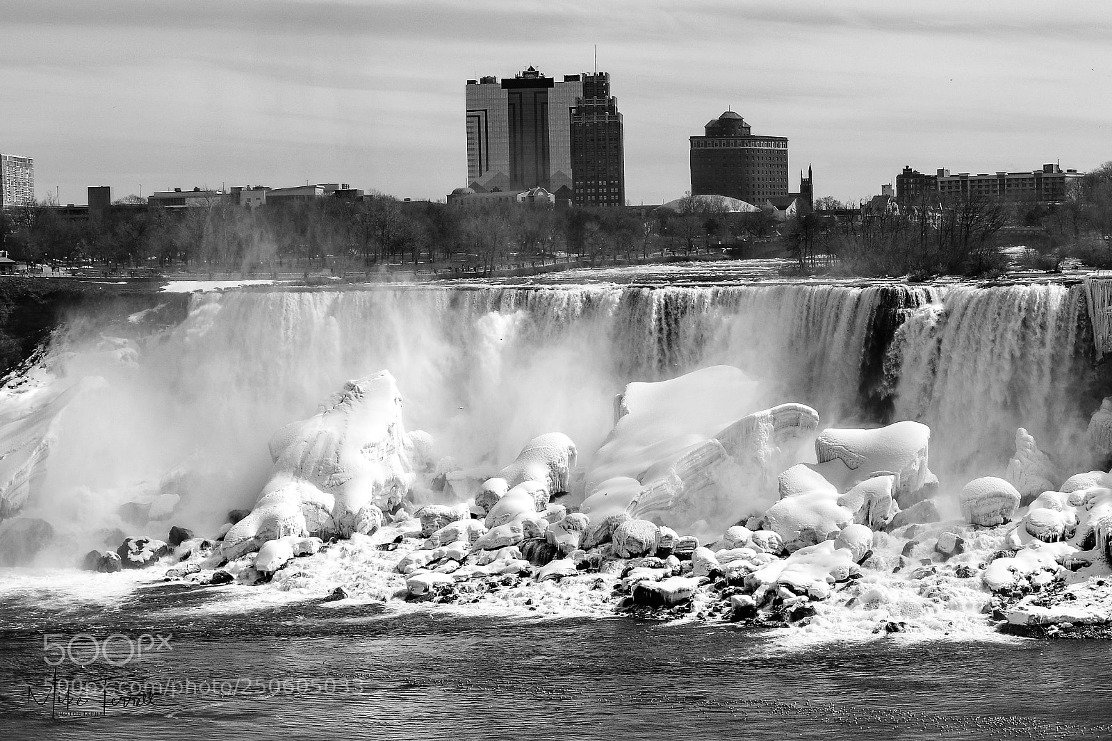 Nikon D850 sample photo. Niagara falls in winter photography
