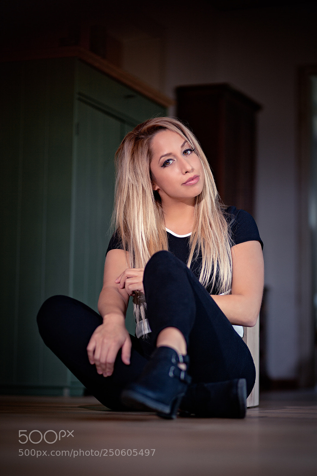 Canon EOS 5D Mark II sample photo. Sara photography