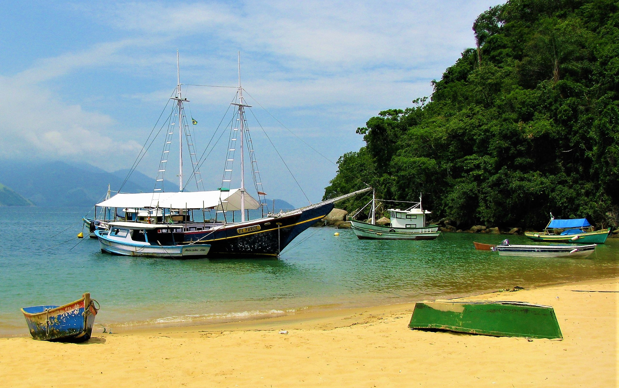 Canon POWERSHOT SX100 IS sample photo. The boats photography