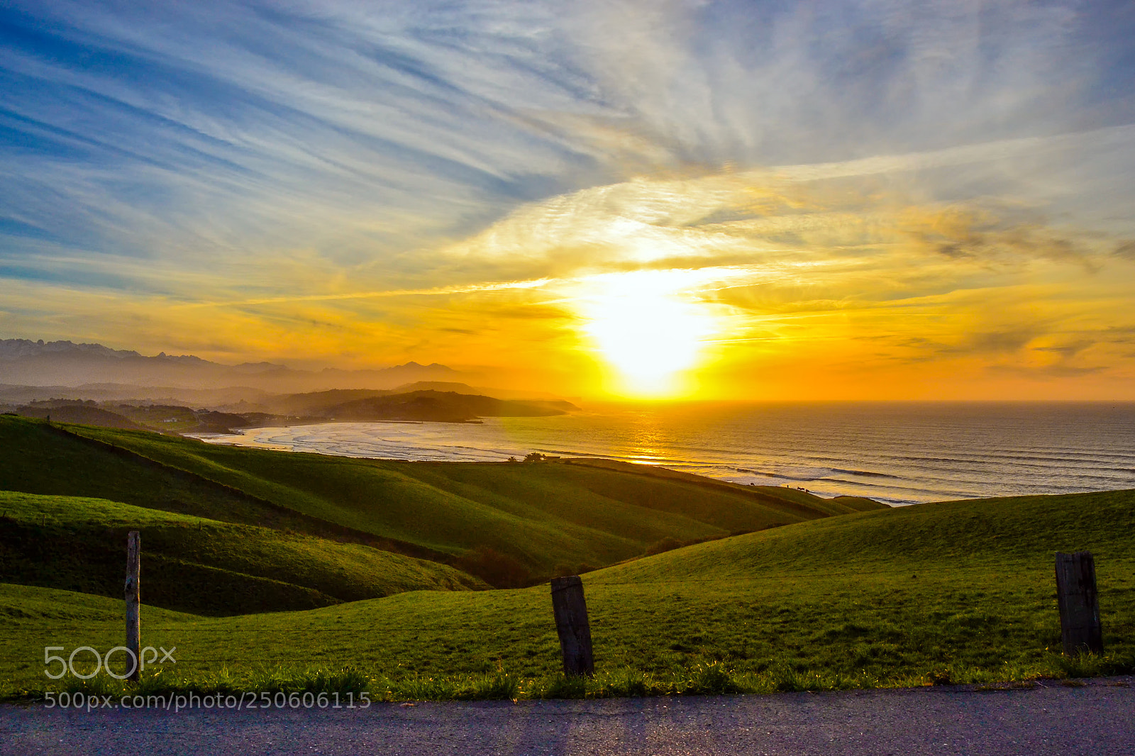 Nikon D3100 sample photo. Colorful sunset in oyambre photography