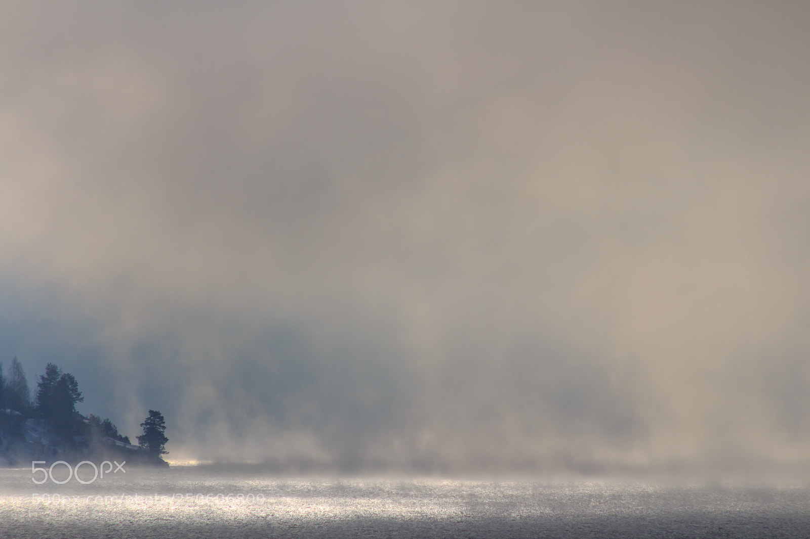 Canon EOS 700D (EOS Rebel T5i / EOS Kiss X7i) sample photo. Foggy morning photography