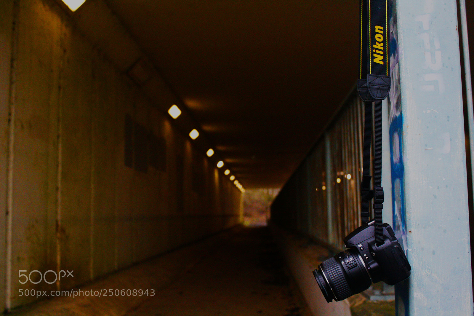 Canon EOS 1000D (EOS Digital Rebel XS / EOS Kiss F) sample photo. Weapon of choice photography