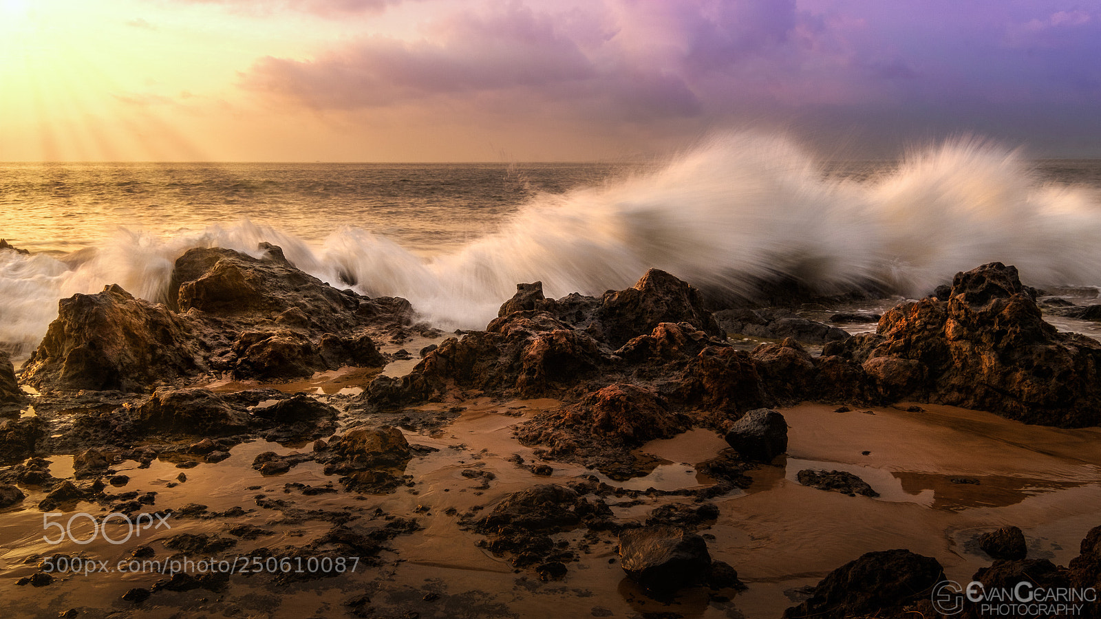 Fujifilm X-T1 sample photo. Rocks and waves 02 photography