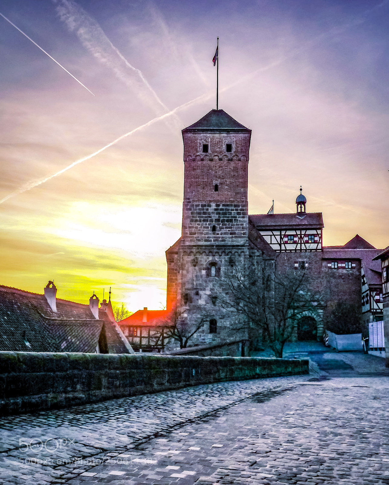 Panasonic Lumix DMC-FZ28 sample photo. Imperial castle sunset photography