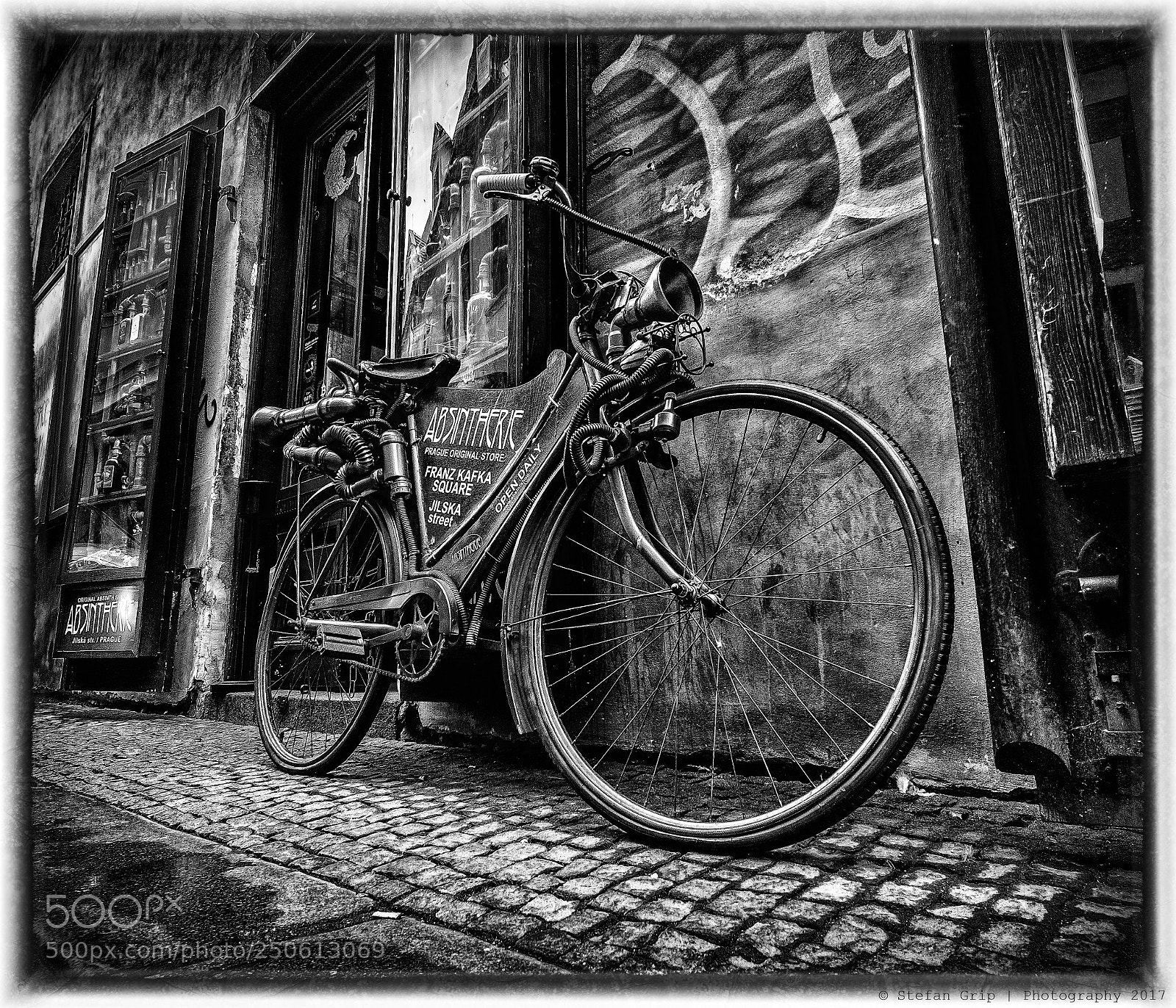 Fujifilm X-T20 sample photo. The bike photography