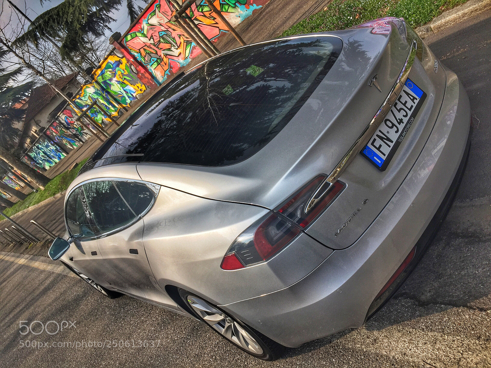 Apple iPhone 6 sample photo. Tesla  photography