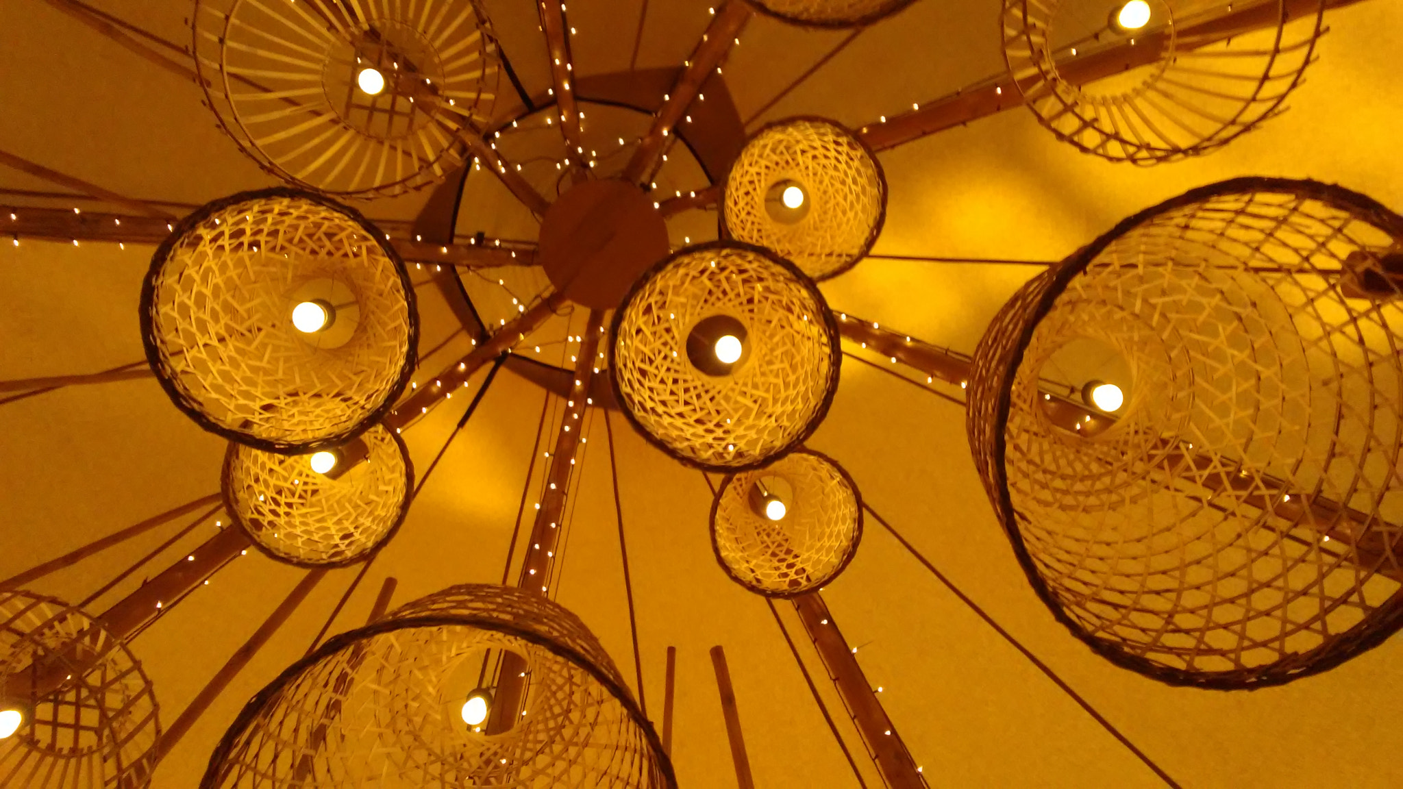LG K10 sample photo. Decor photography