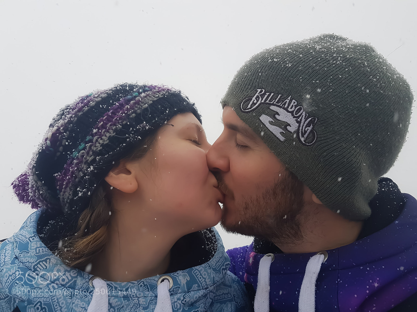 Samsung Galaxy S7 Edge sample photo. Kisses in the snow photography