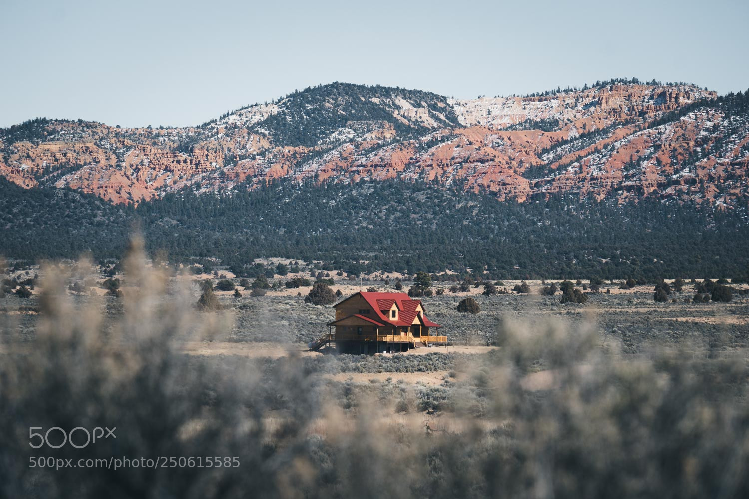 Sony a6000 sample photo. Country house with red photography