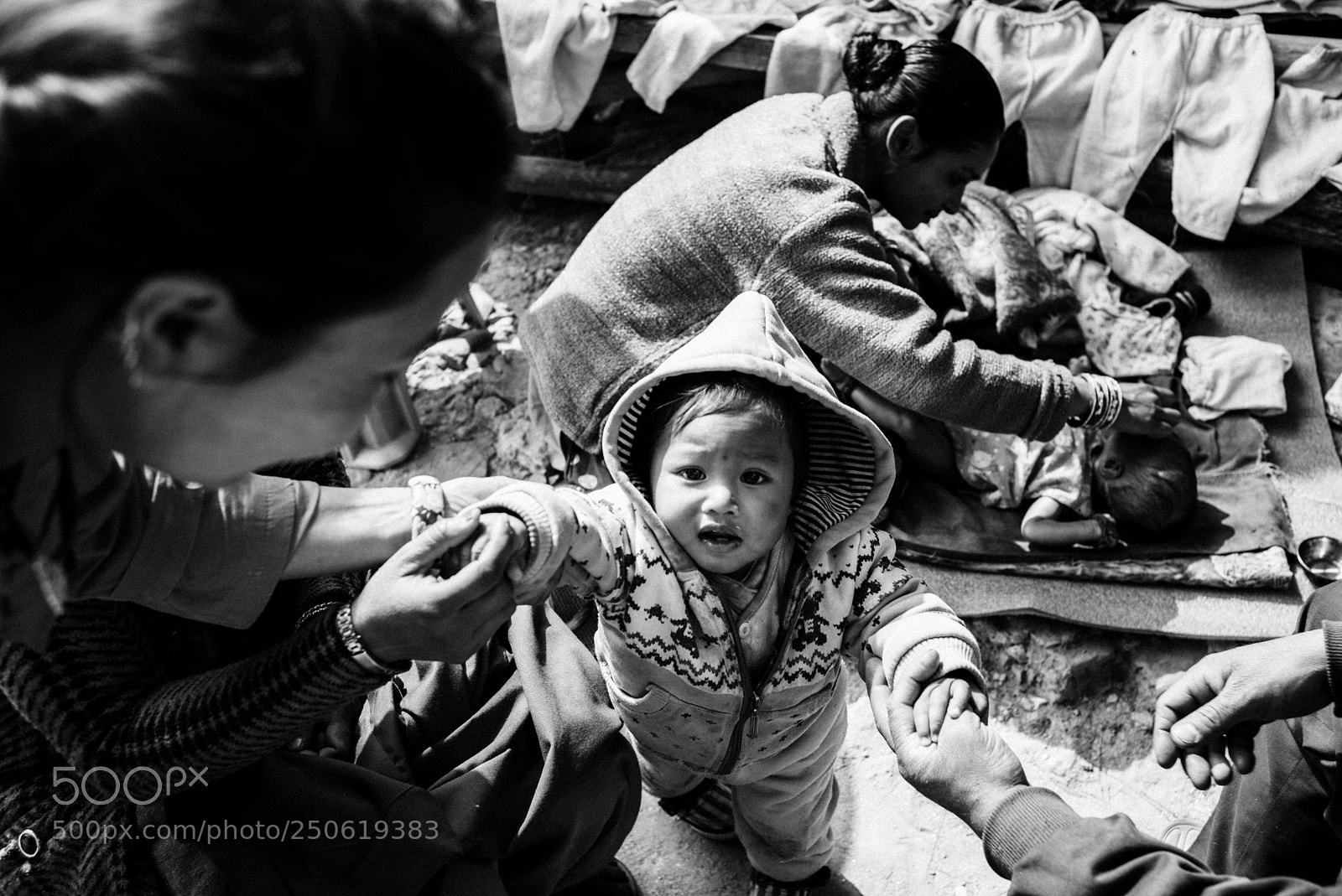 Leica M (Typ 240) sample photo. It takes a village photography