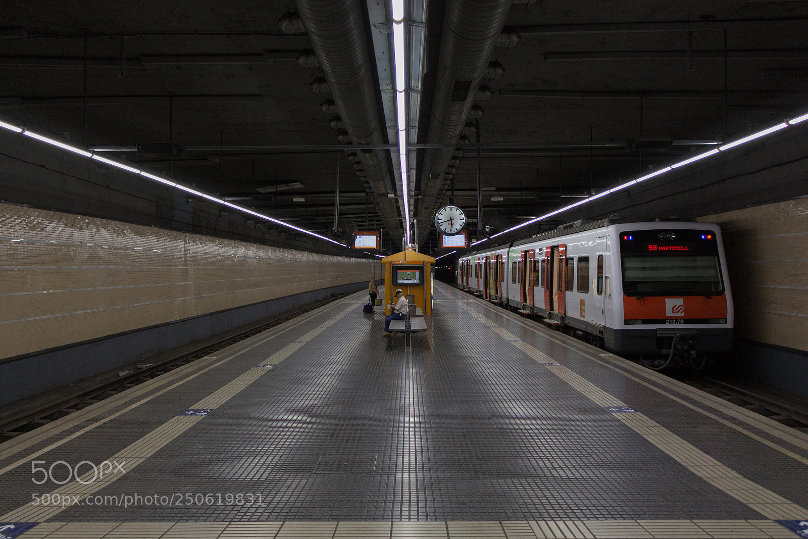 Canon EOS 700D (EOS Rebel T5i / EOS Kiss X7i) sample photo. Barcelona photography