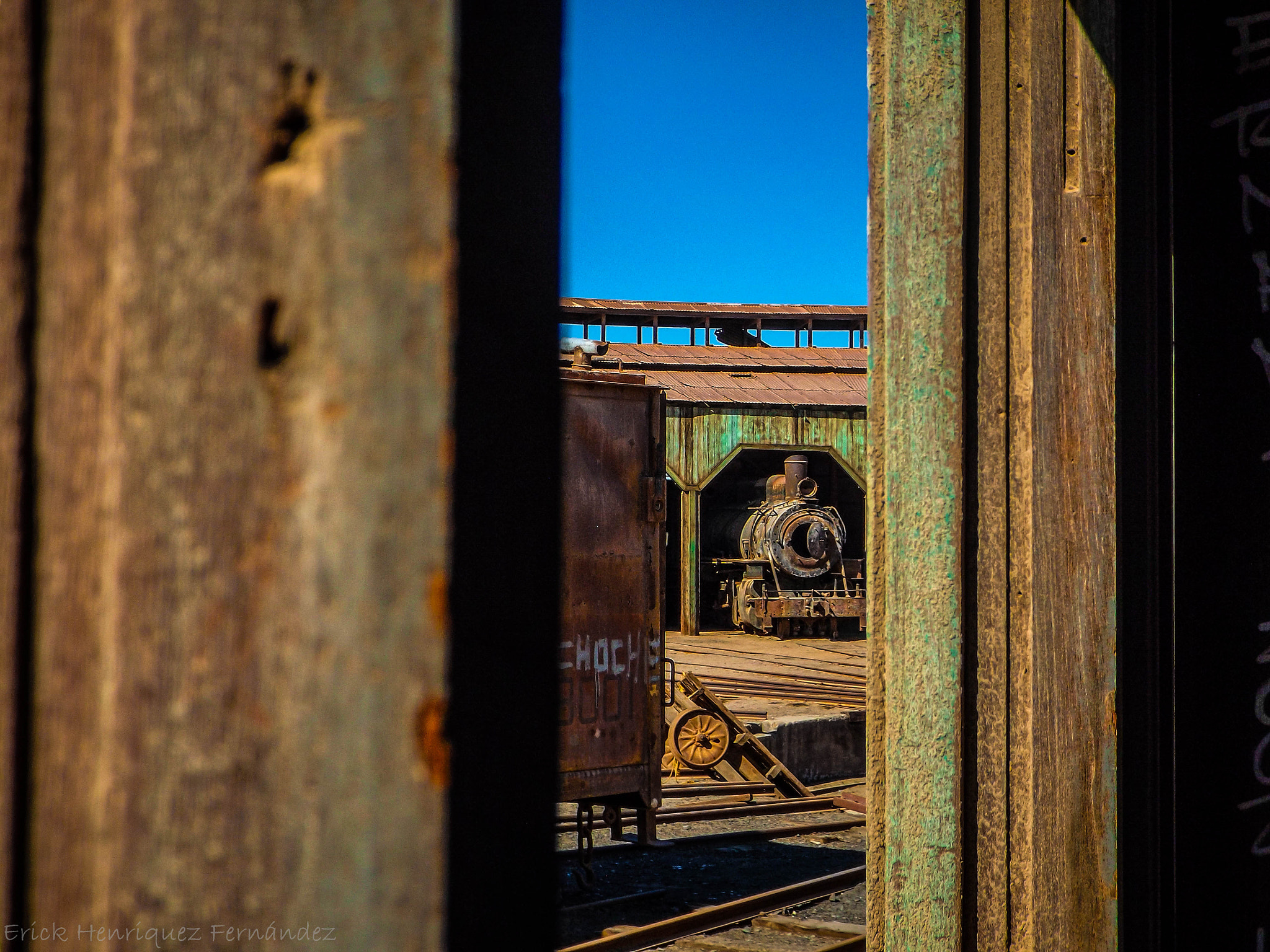 Fujifilm FinePix S4600 sample photo. Trenes4 photography
