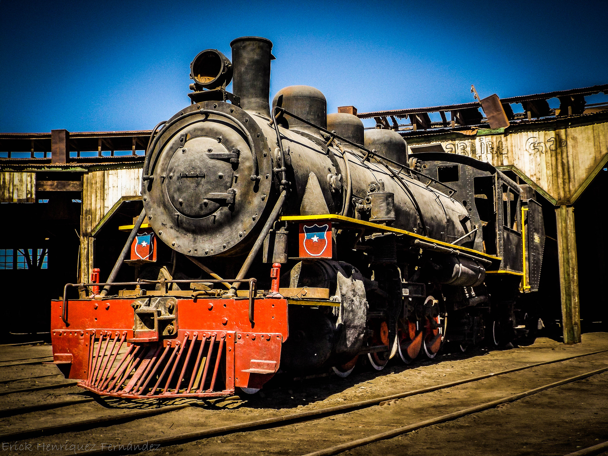 Fujifilm FinePix S4600 sample photo. Trenes 5 photography