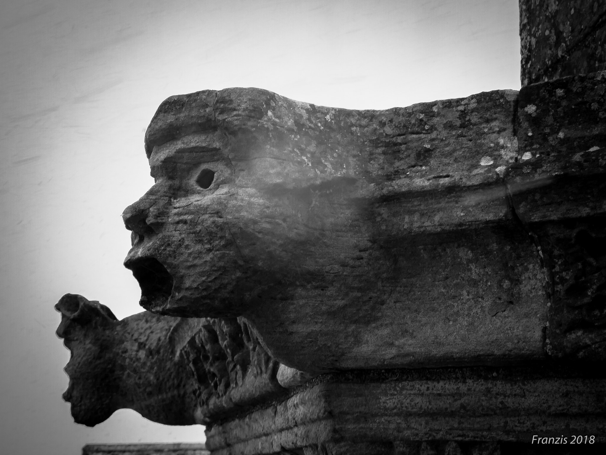 Panasonic Lumix DMC-LX5 sample photo. Melrose abbey photography