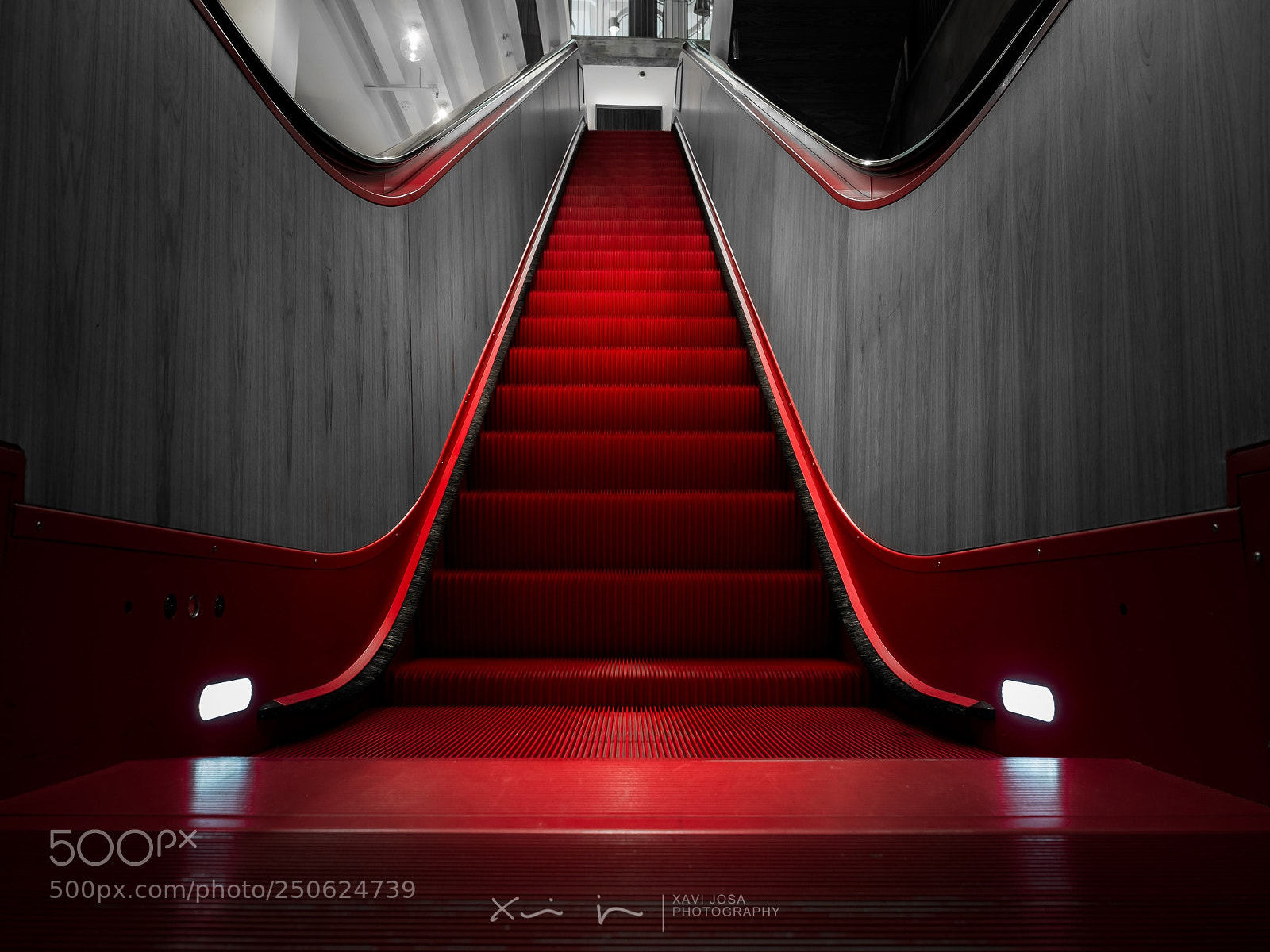 Olympus OM-D E-M1 Mark II sample photo. Red stairs going up.. photography