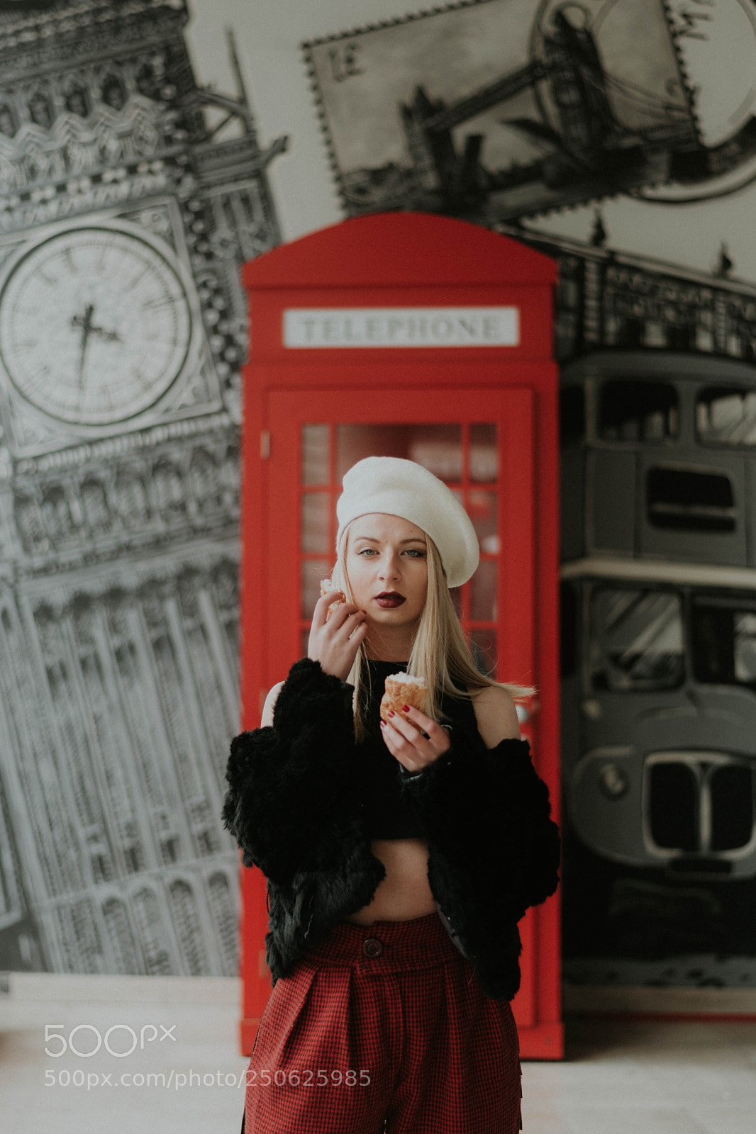 Nikon D7200 sample photo. French girl in london photography