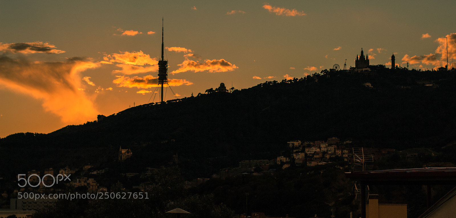 Canon EOS 700D (EOS Rebel T5i / EOS Kiss X7i) sample photo. Stained tibidabo photography