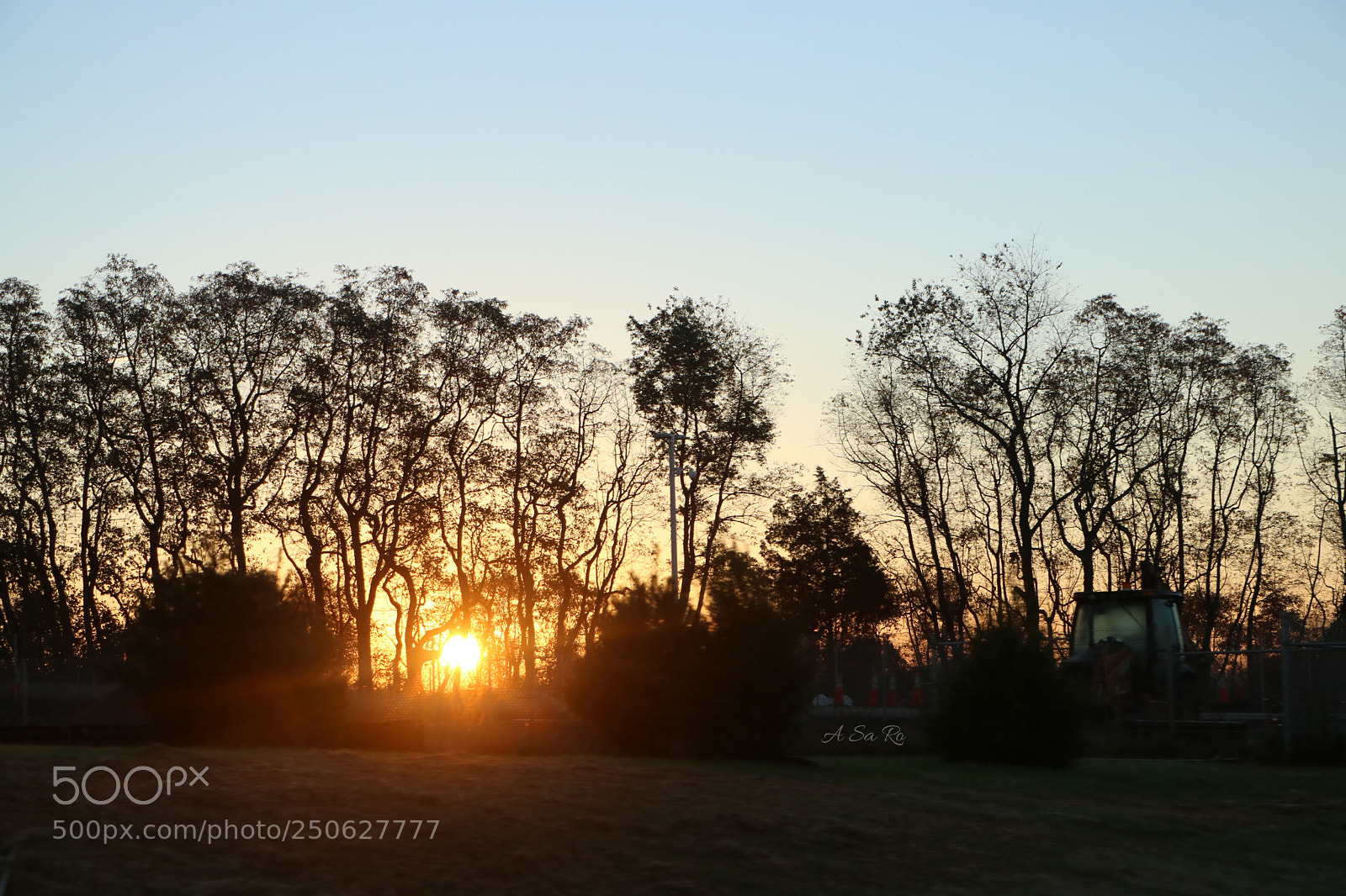 Canon EOS 750D (EOS Rebel T6i / EOS Kiss X8i) sample photo. Roadside sunrise photography