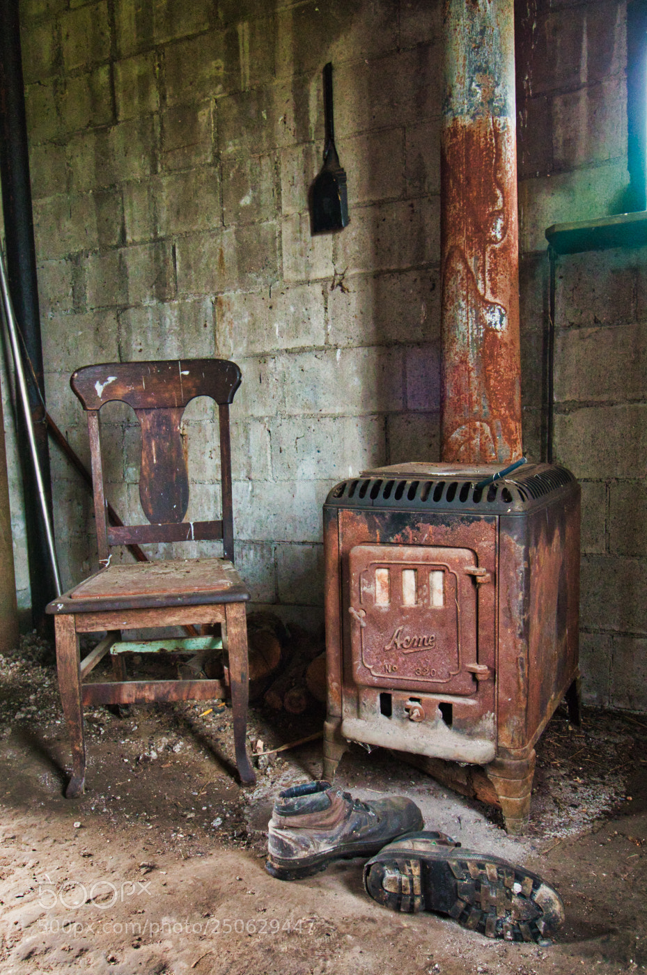 Canon EOS 70D sample photo. Rusting out photography