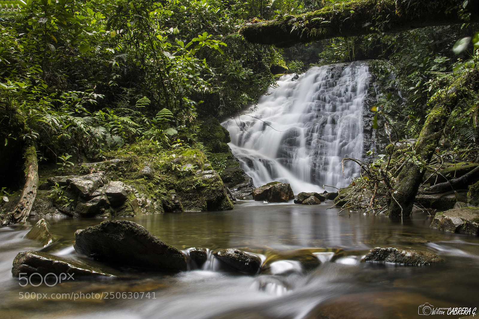 Canon EOS 7D Mark II sample photo. Cascada sin nombre photography