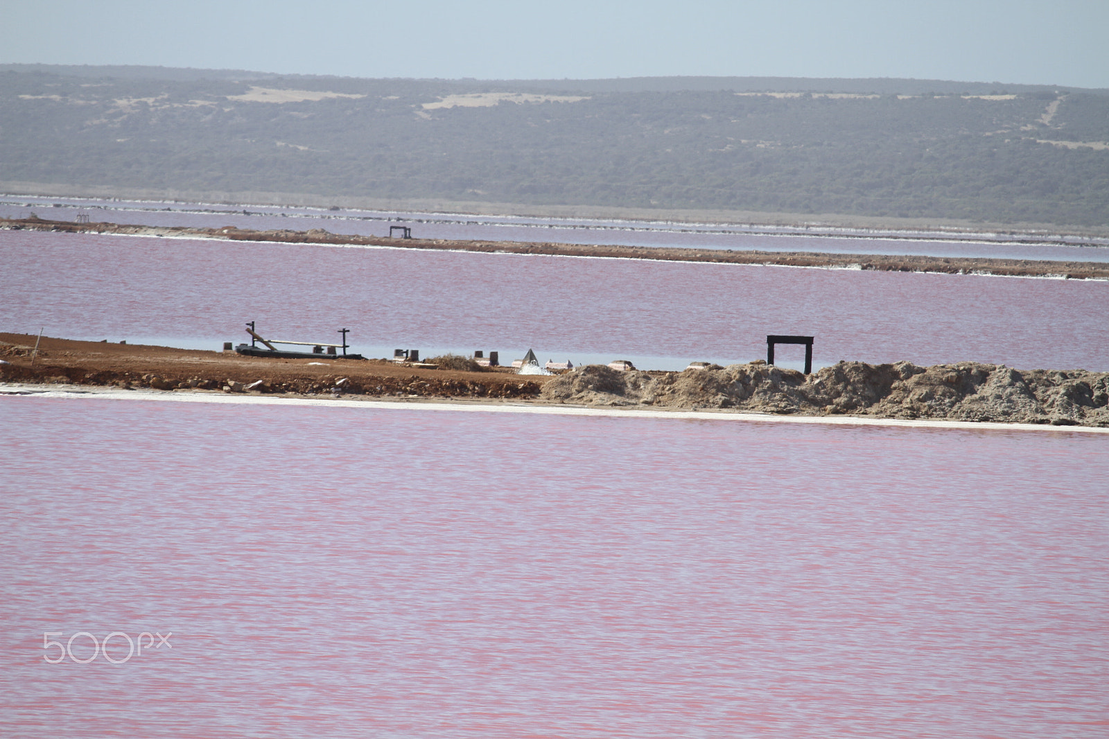 Canon EF-S 55-250mm F4-5.6 IS sample photo. Pink lake photography