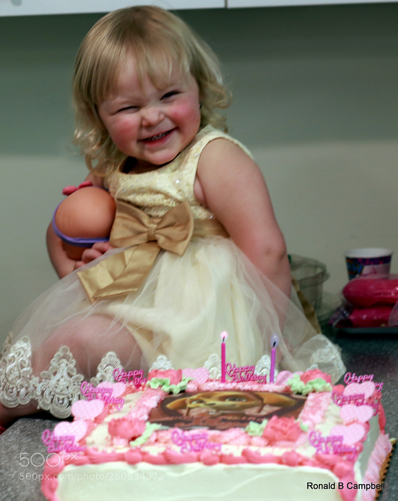 Canon EF 85mm F1.8 USM sample photo. Birthday girl skye photography